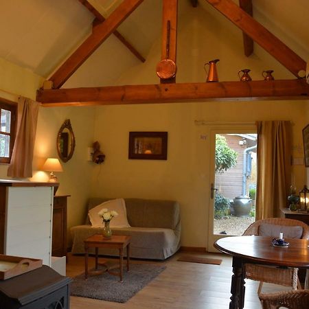 Le Jardin Sauvage Bed & Breakfast Maintenay Exterior photo