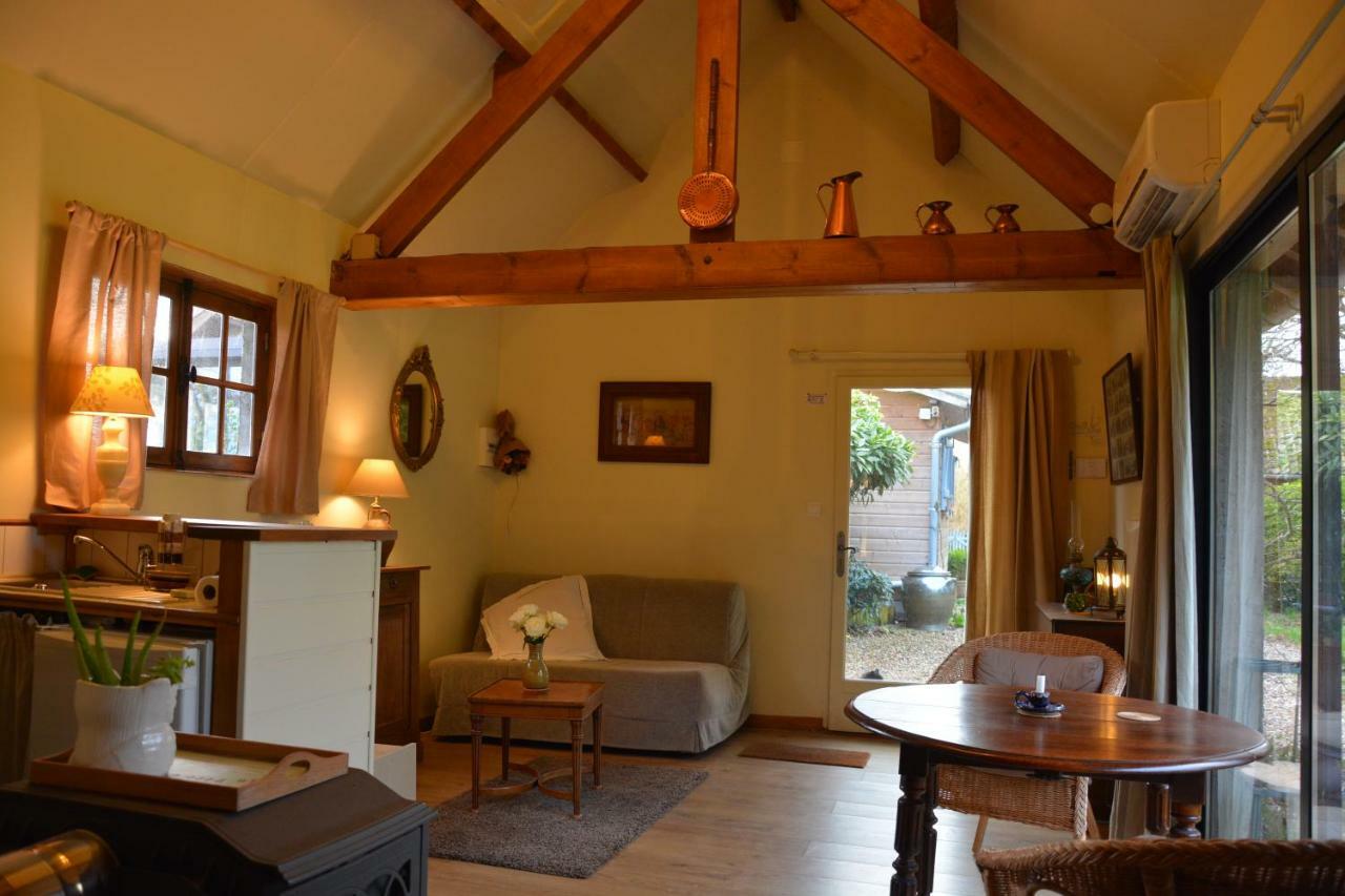 Le Jardin Sauvage Bed & Breakfast Maintenay Exterior photo
